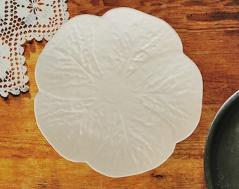 Ceramic white color portuguese cabbage plate home decor ø20Cm