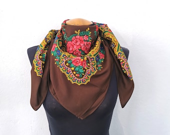 Brown Viana shawl, Portuguese brown shawl, Portuguese scarf (square shape)