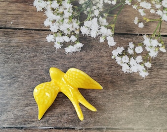 Mini ceramic yellow swallow for wall decor (6.5x 8.5cm)