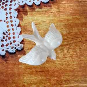 Weiße portugiesische Keramik Schwalbe Größe S (7,5 x 5 cm)