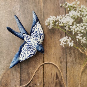 Big ceramic handpainted blue swallow for wall decor (17 x 12cm)