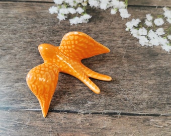 Mini ceramic orange swallow for wall decor (6.5x 8.5cm)