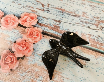 Mini ceramic black swallow for wall decor (6.5x 8.5cm)