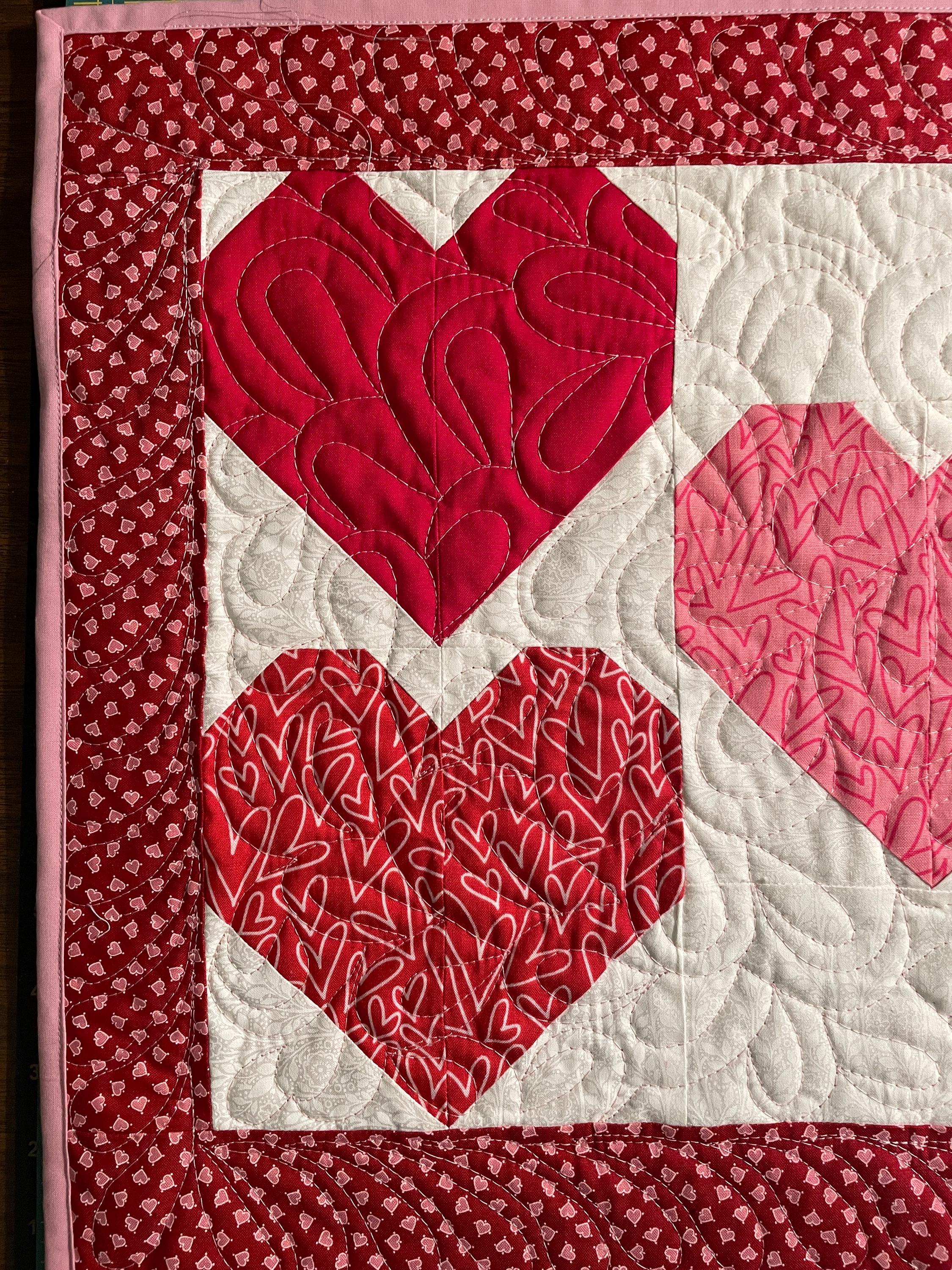 Valentine's Day Heart Table Runner Pattern - Etsy