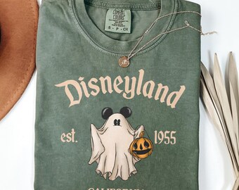 Retro Mickey Minnie Ghost Disneyland Halloween Shirt