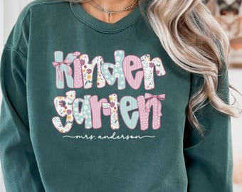 Custom Teacher Name Shirt, Personalized Kindergarten Teacher Tshirt, Gift for Teacher Appreciation, Back to School Team Teacher Shirt Gift
