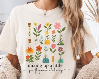 Comfort Colors Custom Back to School Cute Teacher Shirt, Fourth Grade Teacher Shirt, 4th Grade Floral Teacher Shirt Teacher Appreciation Tee