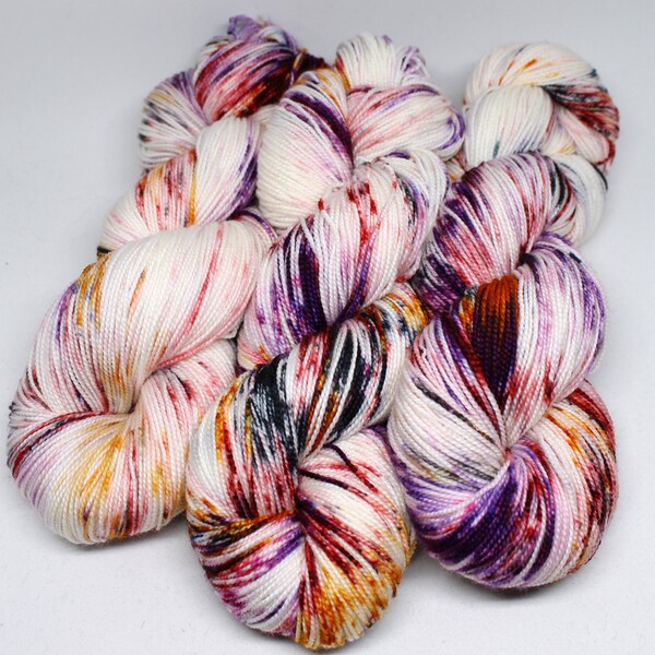 Hand Dyed Sock Yarn - SW Sock 80/20 - Superwash Merino Nylon - 400 yards - Hay Day