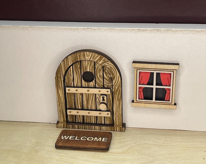 Handcrafted Fairy Tale Edition Mouse Door Whimsical Miniature Home Decor. 3 Inches tall.