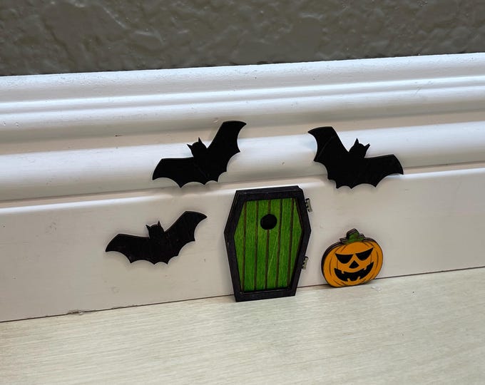 Green Coffin Mouse Door with or without Halloween Decoration Pack
