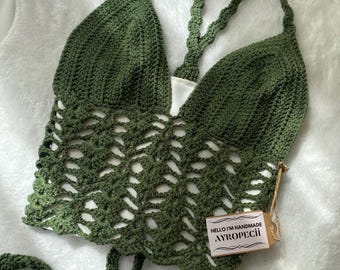 Handgemaakte gehaakte bustier: zomertop van natuurlijk garen