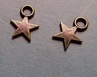 SALE - 20 tiny solid star charms, bronze  tone, 12mm