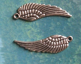 10 medium wing charms, silver tone, 30mm