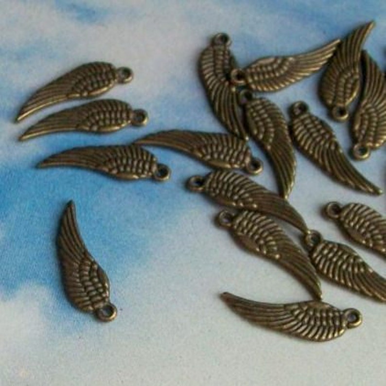 20 tiny wing charms, bronze tone, 17mm image 3