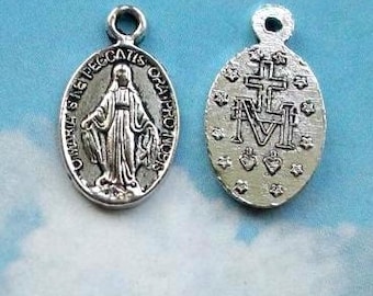 1 tiny Miraculous medal, medallion for devotion to Virgin Mary, silver tone, 13mm