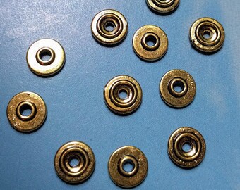 20 round spacer beads, stackable gears / sprockets / ufos, antiqued gold tone, 8mm
