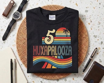 Camiseta retro con puesta de sol de HUXAPALOOZA