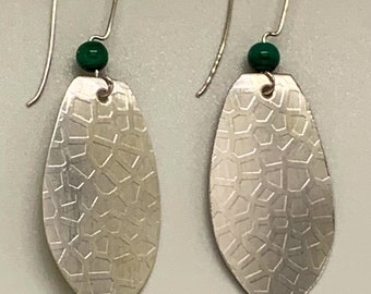 Sterling Silber Ohrringe/Einzigartige handgemachte Ohrringe/Leichte Ohrringe/Malachit Ohrringe/Designer Ohrringe/Trendsetter Schmuck/Ohrringe