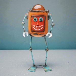 Solar Light Robot Planter – Vintage Metal Garden Decor, Rustic Yard Art Outdoor Statue