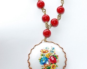 FREE SHIPPING Hippie Bohemian White Flower Red Coral Beads  Chic Cameo Necklace Shabby Chic BOHO Girly