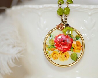 Cabbage Roses Cameo Necklace Free shipping Shabby Chic Style Girly Olive Czech Beaded Chain Flower Charms Blossom Red Yellow Roses Brass