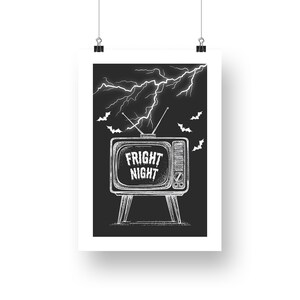 Fright night - retro tv poster: seasonal decor, fall wall art, spooky vibes print, halloween poster, autumnal home decor gift, spooky art afbeelding 3