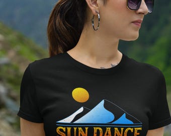 T-shirt Sundance Mountains, T-shirt voor outdoorliefhebber, shirt bergontwerp, top natuurliefhebber, grafisch T-shirt wandelen