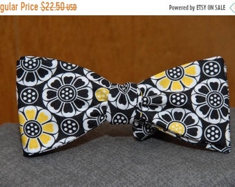 Lemon Floral on Black Bow Tie