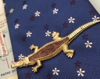 1950's Mid Century Vintage Alligator Tie Bar Clip Hickok USA Gold Tone Metal Crocodile