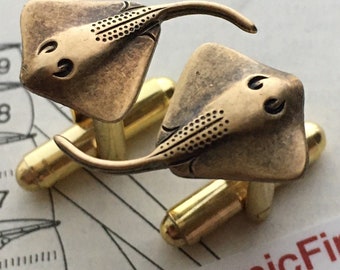 Manta Ray Cufflinks Nautical Bat Ray Fish Ocean Sealife Stingray Vintage Inspired Brass Victorian Steampunk Style Cuff Links & Accessories