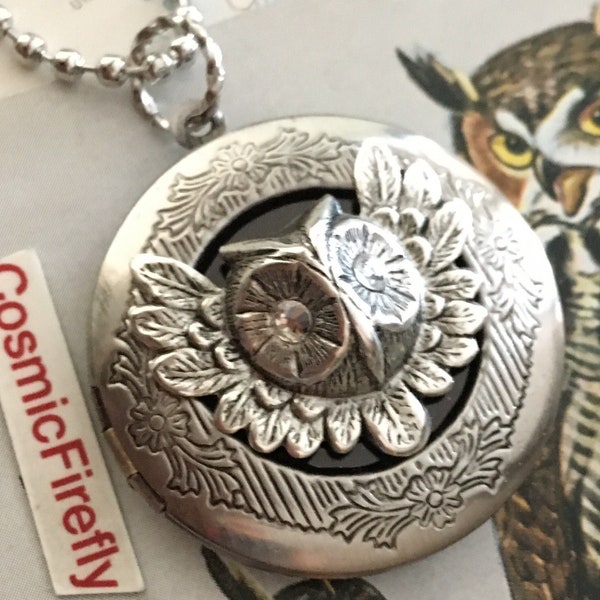 Rustic Owl Locket Necklace Vintage Inspired Round Antiqued Silver Metal Glass Crystal Eyes Popular Rustic Primitive Gothic Victorian
