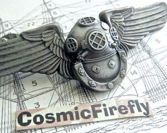 Steampunk Pin Nautical Diving Helmet Cosplay Pilot Wings Metal Badge Ocean Diver Helmet Deep Sea Diver Pin Rustic Antiqued Finish