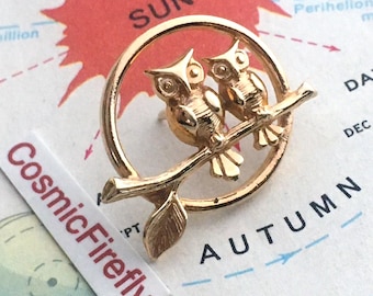 Tiny Owl Lapel Pin Vintage AVON Costume Jewelry Owls Brooch
