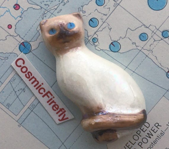 1970's Small Vintage AVON Siamese Cat Pin Brooch Blue Eyes Ceramic Figural AVON Costume Jewelry
