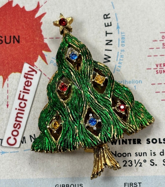 Small Vintage Christmas Tree Pin Brooch Fashion C… - image 2