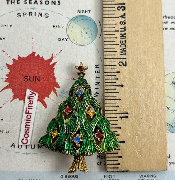 Small Vintage Christmas Tree Pin Brooch Fashion C… - image 7