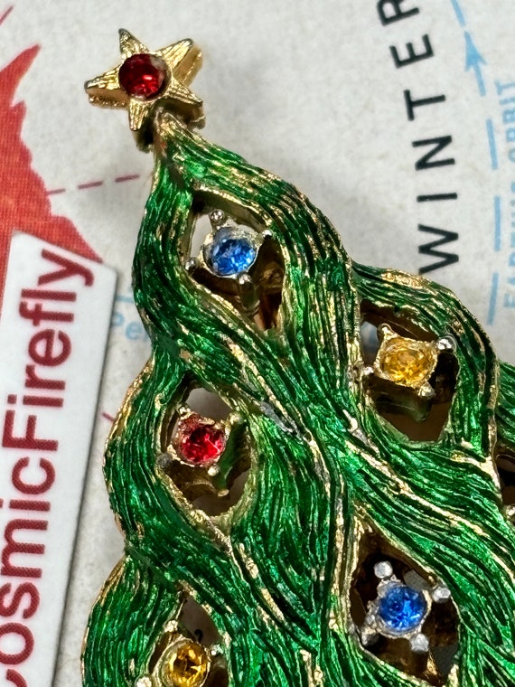 Small Vintage Christmas Tree Pin Brooch Fashion C… - image 6