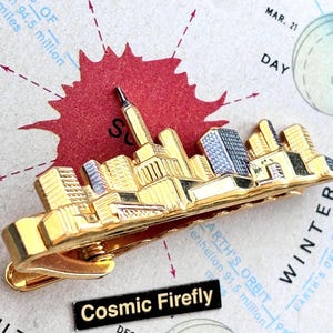 1950 's Mid Century Vintage City Skyline Tie Bar Metropolis Tie Clip Art Deco Architectonische Gebouwen Vaderdagcadeaus voor mannen Vaders