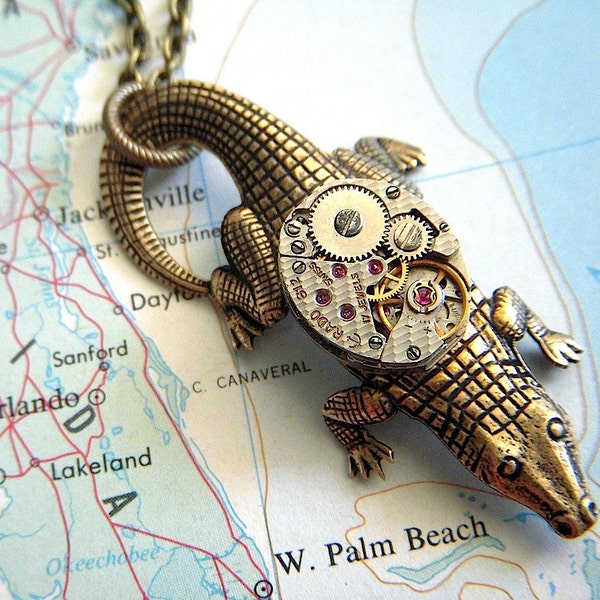 Steampunk Necklace Alligator Necklace Tiny Vintage Watch Movement Crocodile Necklace Unique Pendant Women's Steampunk Jewelry