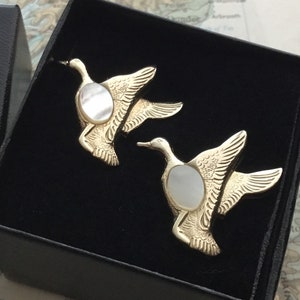 Vintage Flying Duck Cufflinks MOP Mother of Pearl Mid Century 1950's Dad Father's Day image 8