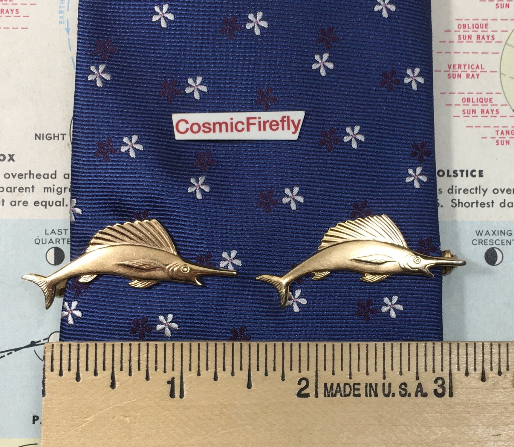 Pince à Cravate Vintage En Forme De Poisson - Doré Et Argenté - Occasion Très Bon état