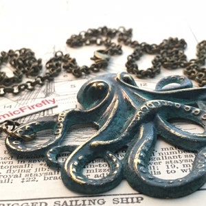 Rustic Green Octopus Necklace Aged Patina Color Primitive Finish Antiqued Brass Stamped Metal Long Brass Rolo Chain Women's Steampunk image 4