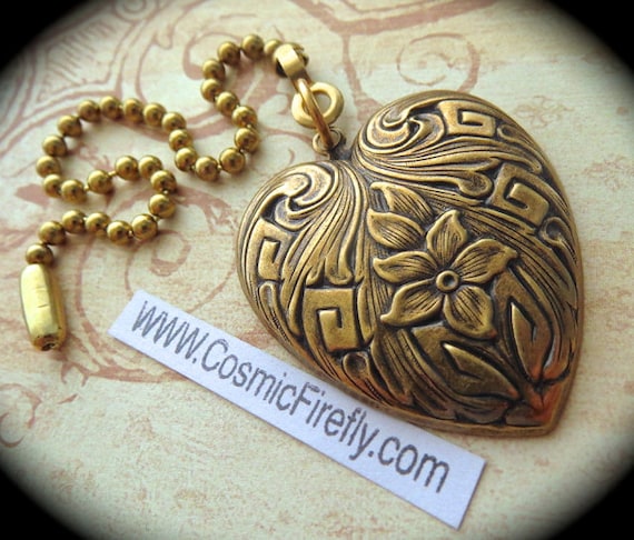 Antiqued Brass Heart Fan Pull Chain Steampunk Style Ceiling Fan Pull Gothic Victorian Heart Floral Pattern Vintage Style Handcrafted New