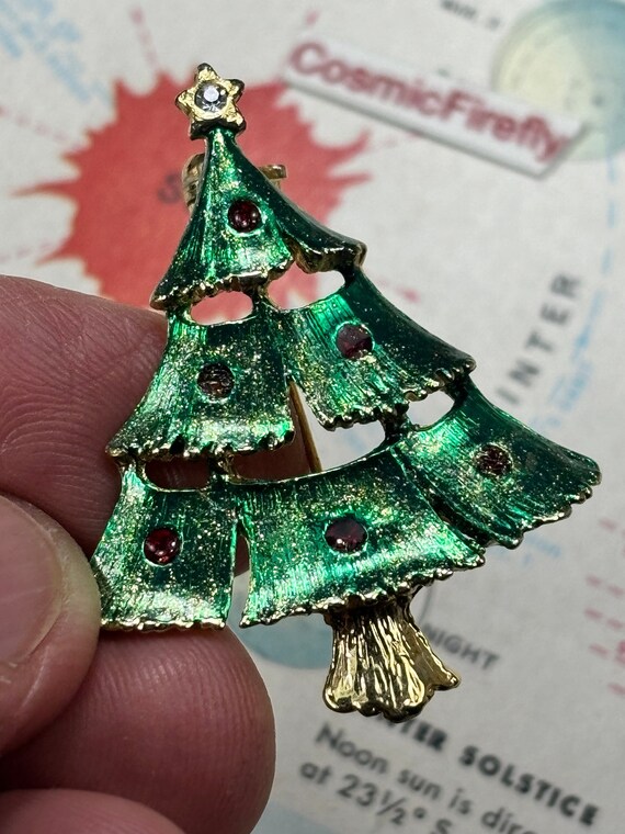 Small Metallic Green Vintage Christmas Tree Pin B… - image 1