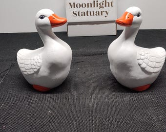 concrete desk goose/duck 9in