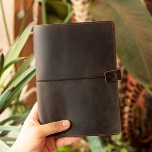 Leather book cover custom,Engraved leather book cover,Leather book case,Personalized book holder,Leather book sleeve,Handmade book cover
