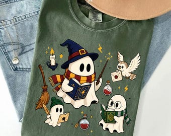 Camiseta Comfort Colors® con diseño de fantasma adorable para Halloween, camiseta de fantasma bruja, camiseta con estampado de fantasma mágico, camiseta para la temporada de Halloween, camiseta de bruja adorable.