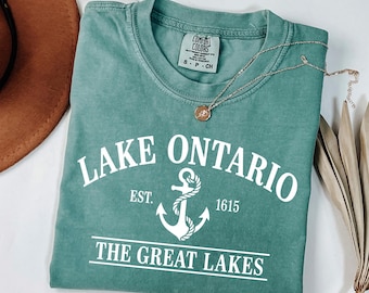 Camiseta Comfort Colors® Lake Ontario Est 1615, Camiseta vintage de los lagos, Regalo de recuerdo con ancla, Top gráfico moderno, Camiseta de viaje de aventura de los Grandes Lagos