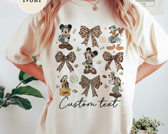Benutzerdefinierte Animal Kingdom Comfort Farben Shirt, Leopard Kokette Bögen Mickey und Freunde Shirt, BTW Disneyland Familie Shirt, Disney Safari Trip