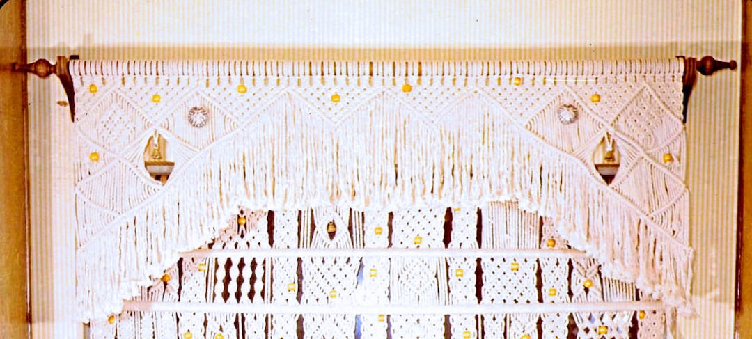 Vintage 1970s Macrame Valance Curtain Pattern: Retro Home Decor (PDF ...